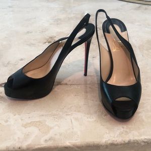 Size 5.5 (35 1/12) leather sling back  pumps